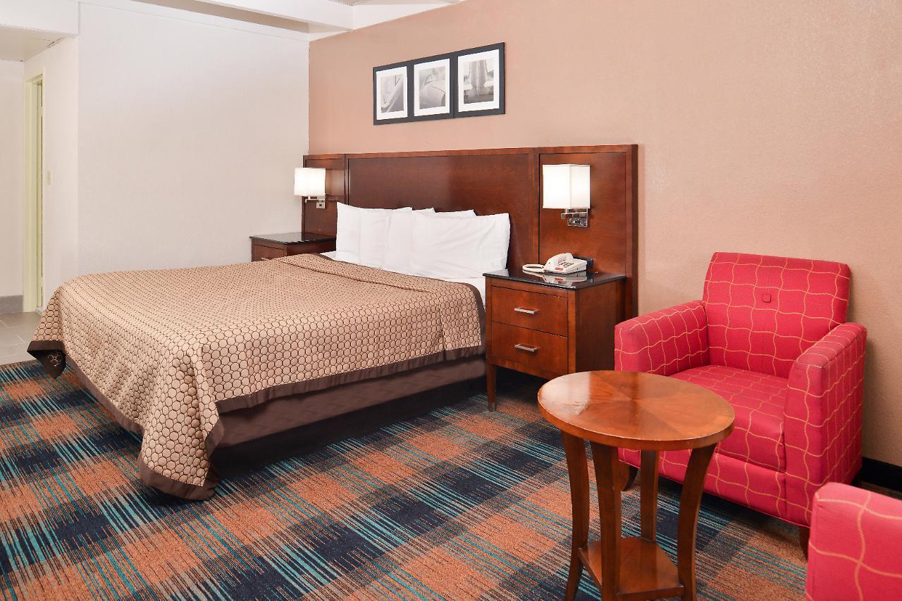 Americas Best Value Inn Augusta Historic Downtown מראה חיצוני תמונה