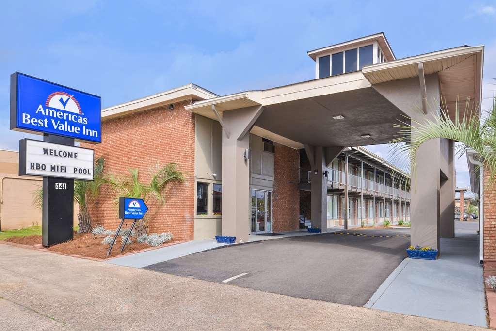 Americas Best Value Inn Augusta Historic Downtown מראה חיצוני תמונה