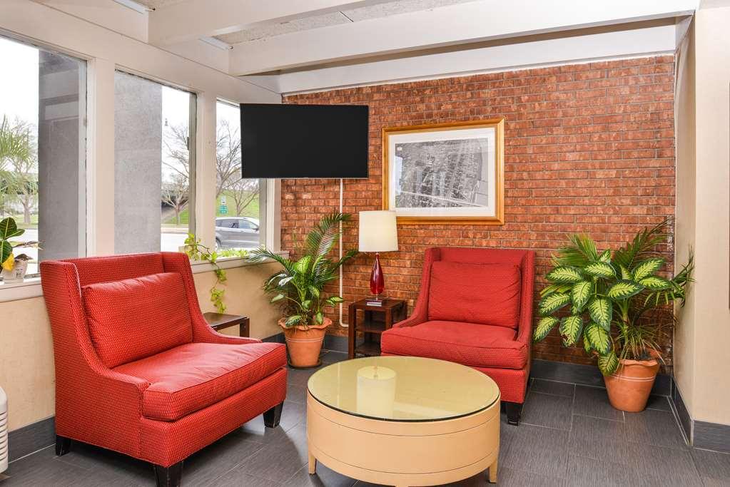 Americas Best Value Inn Augusta Historic Downtown מראה פנימי תמונה