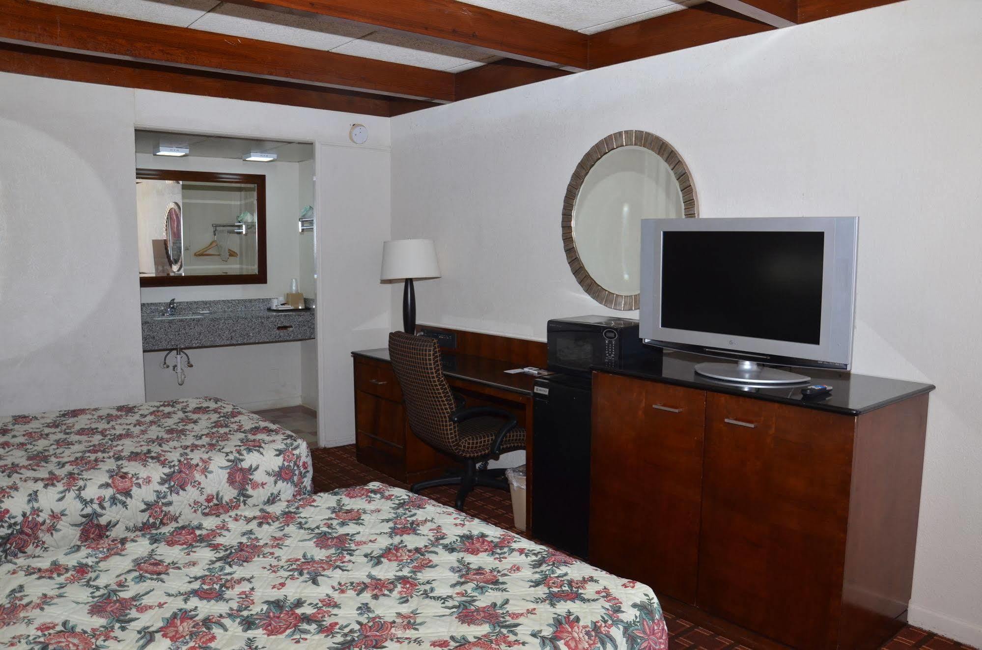 Americas Best Value Inn Augusta Historic Downtown מראה חיצוני תמונה